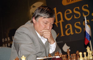 Anatoli Karpow in Mainz bei den Chess Classic 2005